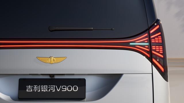 吉利银河V900首搭超级AI增程技术,准备重塑新能源MPV市场格局(jú)