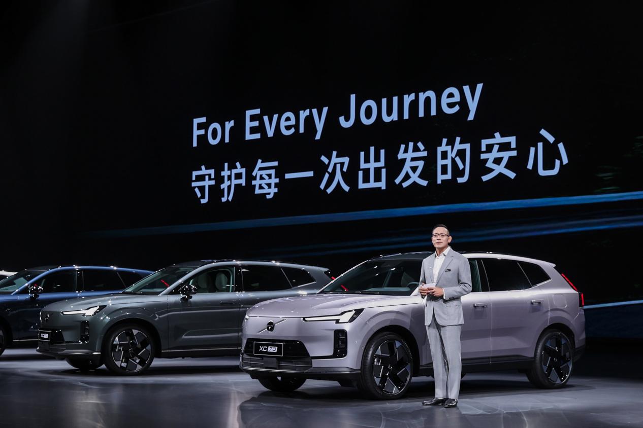 携手胡歌，沃尔沃全新XC70全国上市，限时参考尊享价26.99万元起
